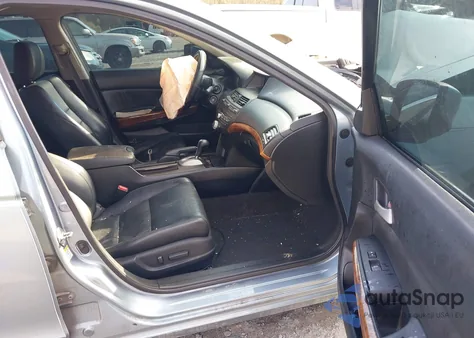 2011 Honda Accord 2.4 Ex-L z USA, uszkodzony, nr VIN 1HGCP2F89BA120704